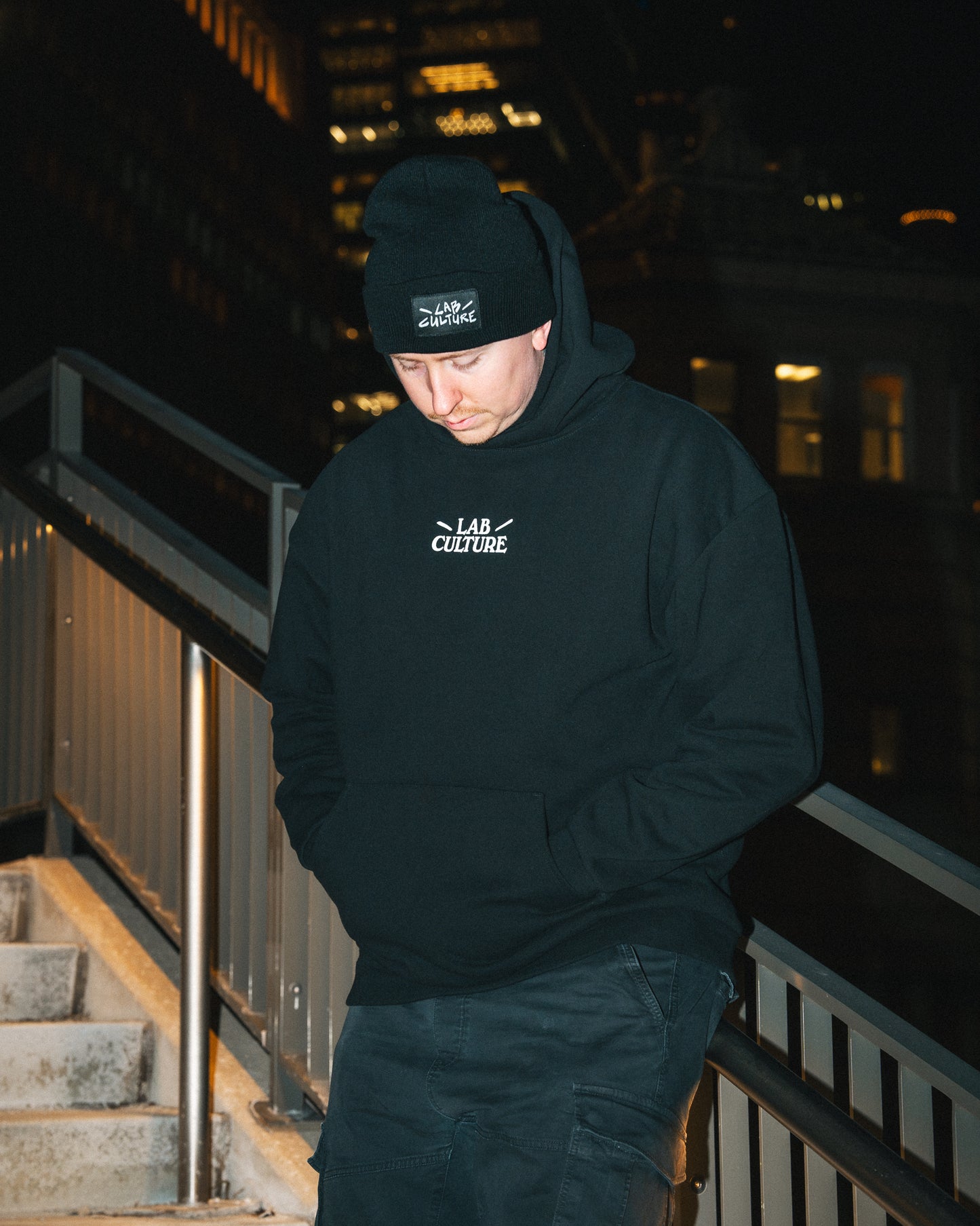 LATE NIGHT HOODIE - BLACK