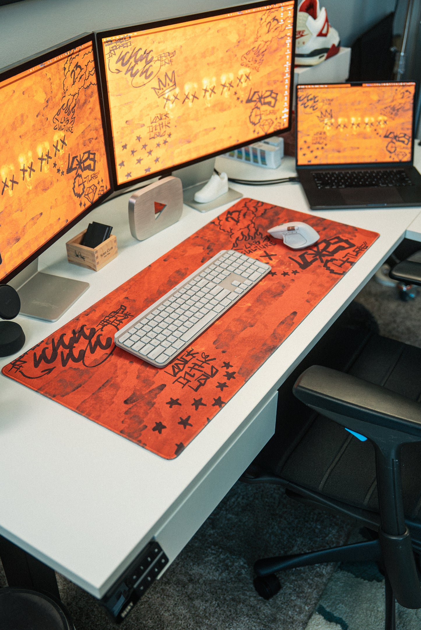 LC Mousepad - SHATTERED