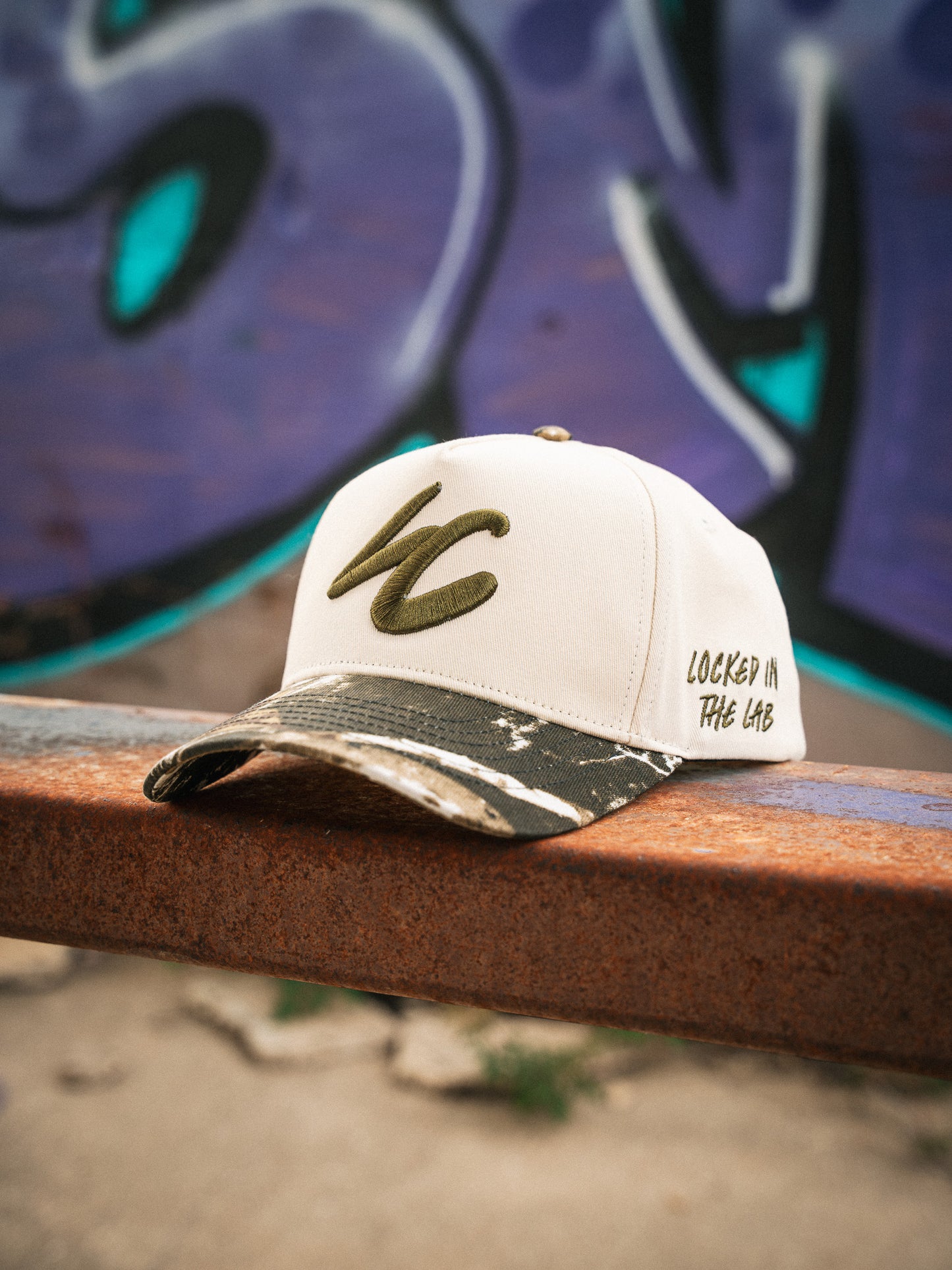 LC SNAPBACK - CREAM CAMO