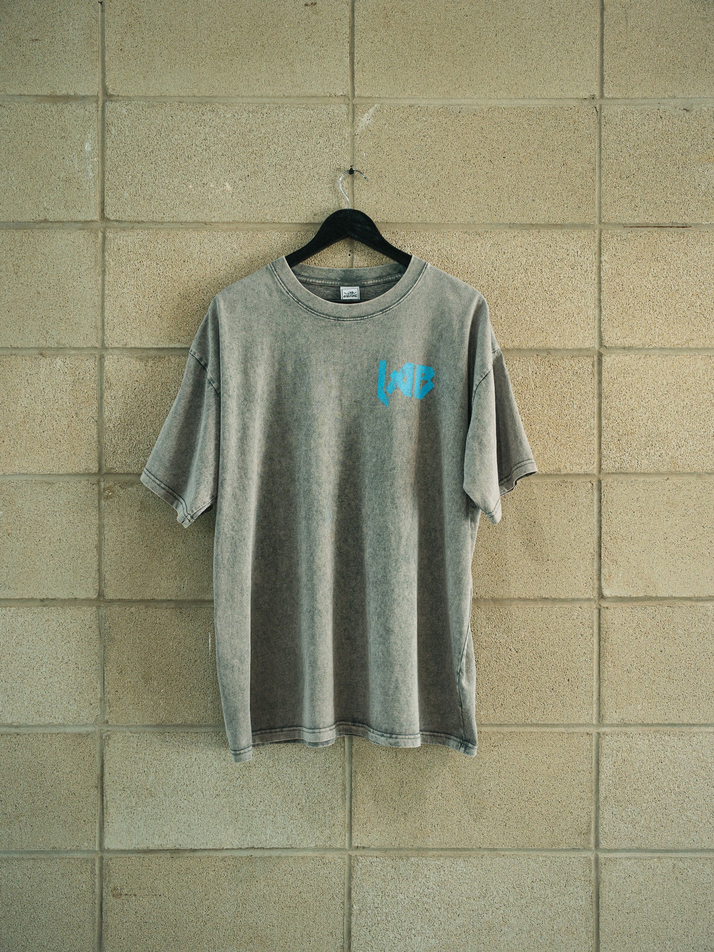 VOLTAGE TEE
