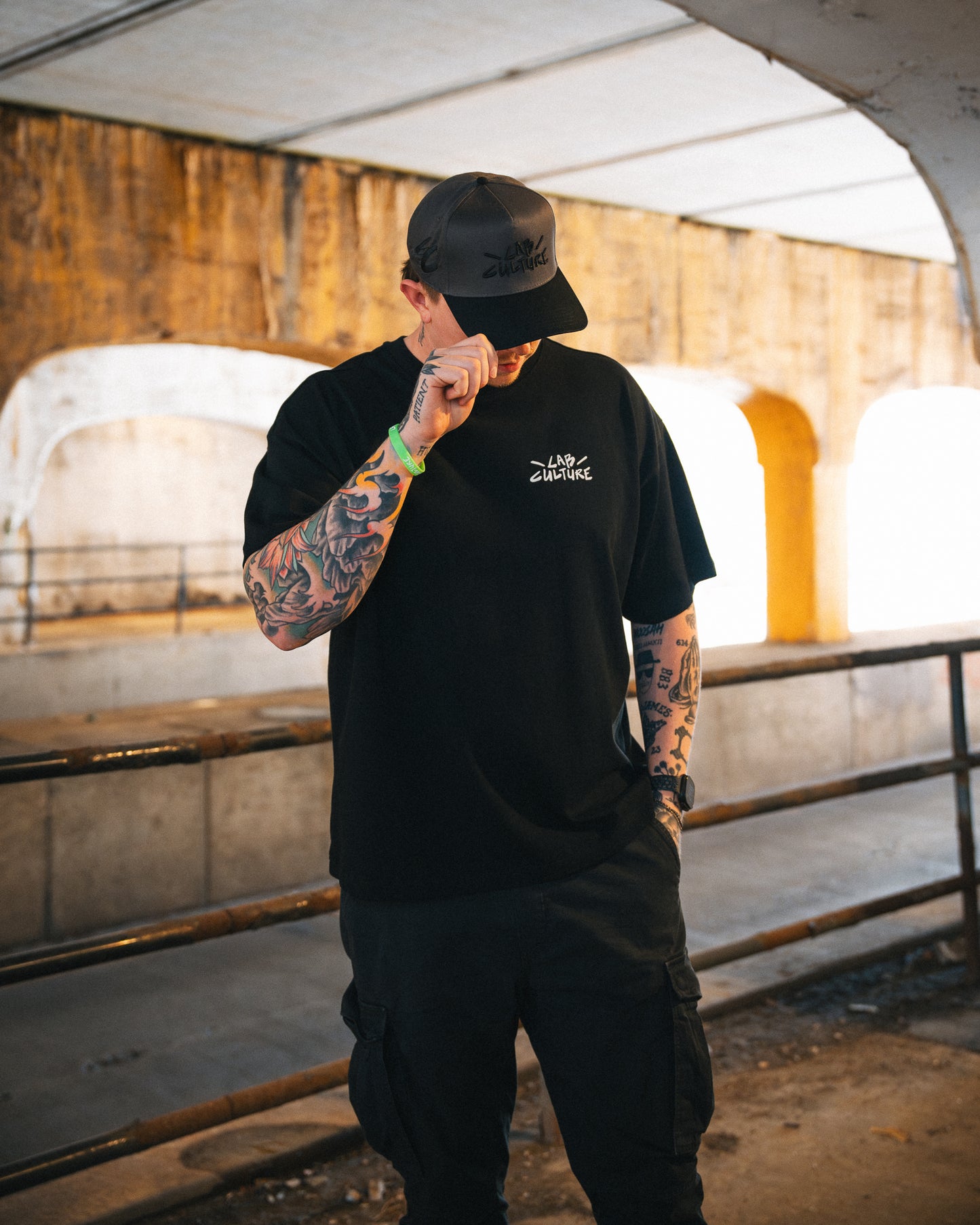 LOCKED IN THE LAB TEE - BLACK / GREEN