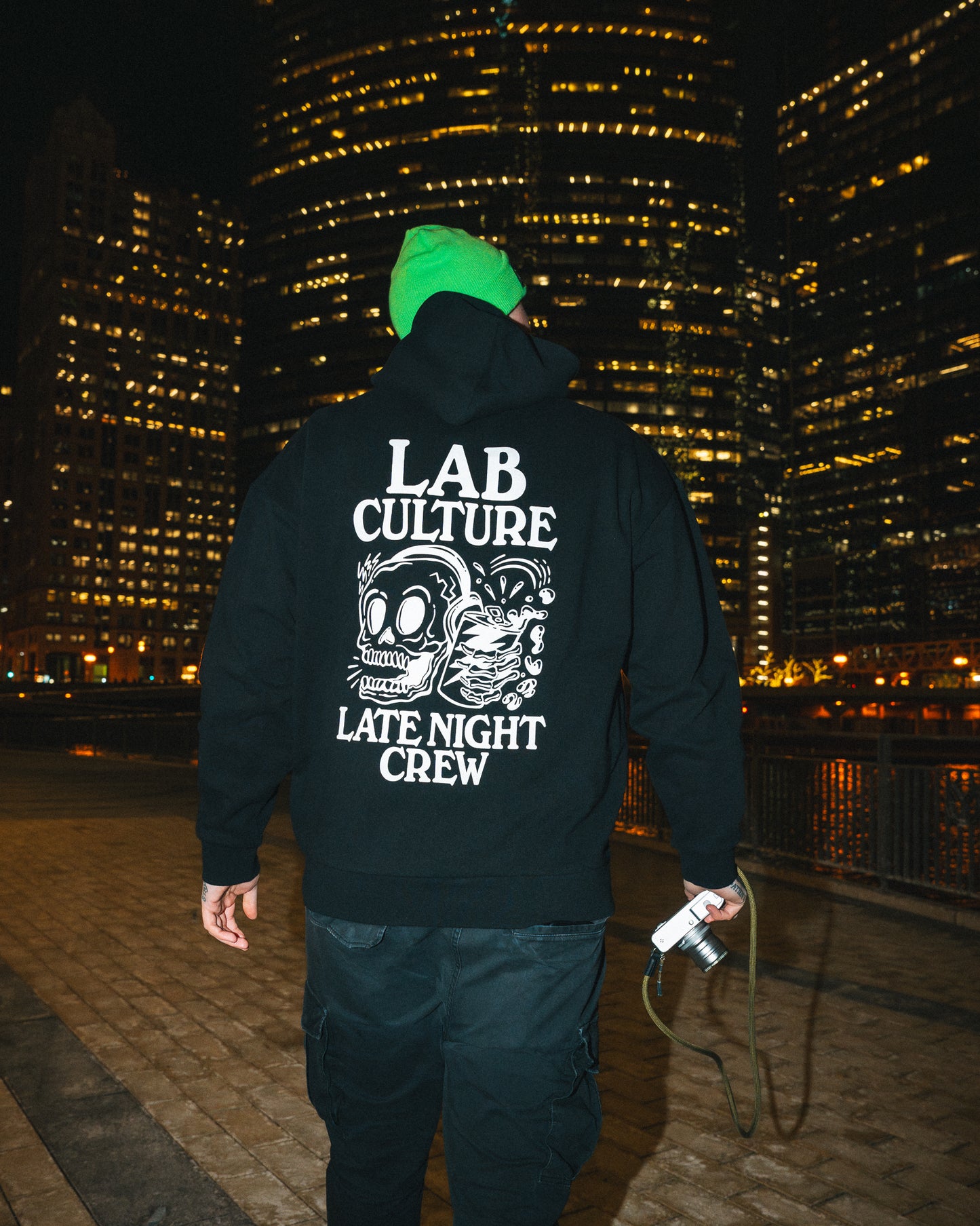 LATE NIGHT HOODIE - BLACK