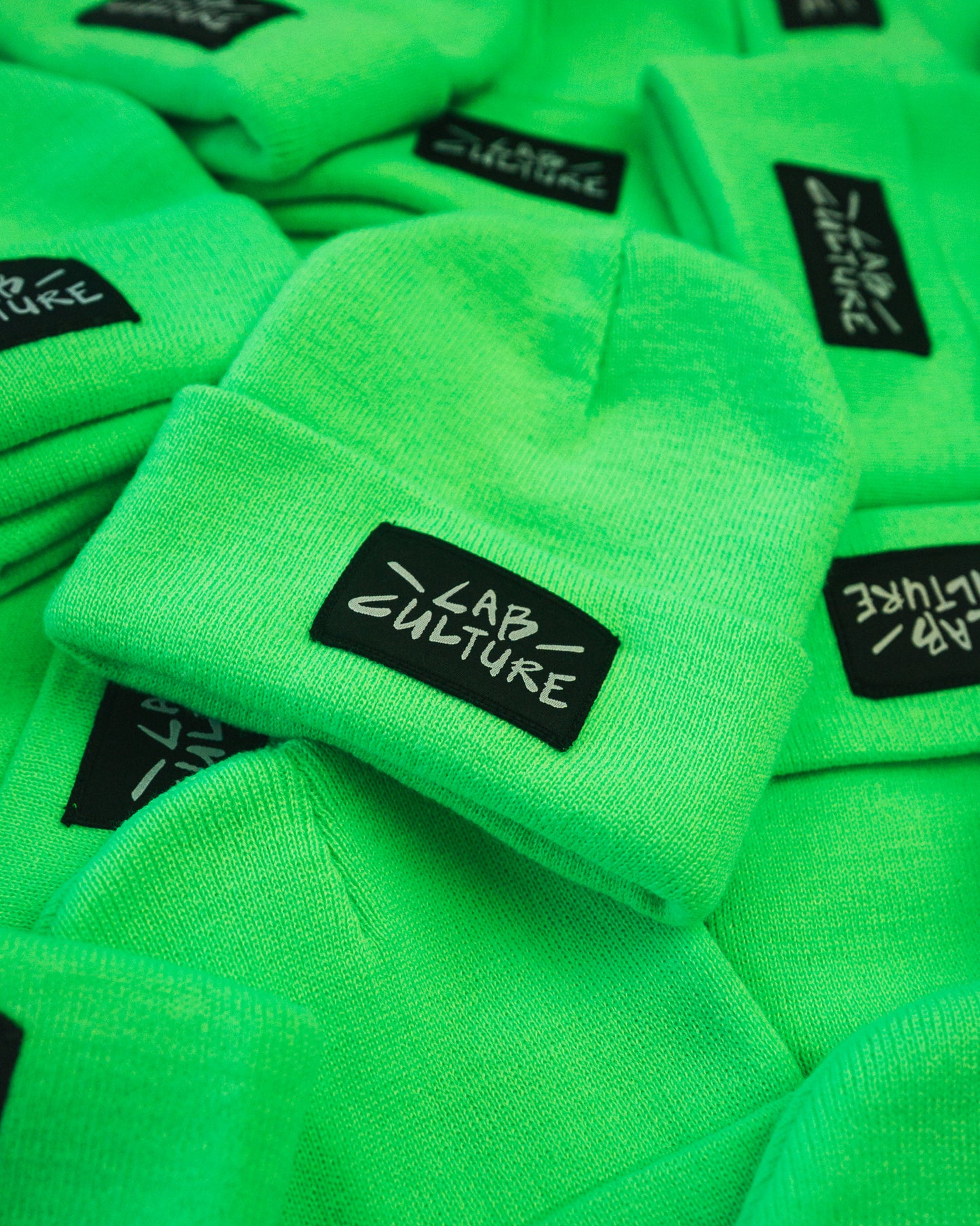 LC BEANIE - SLIME GREEN
