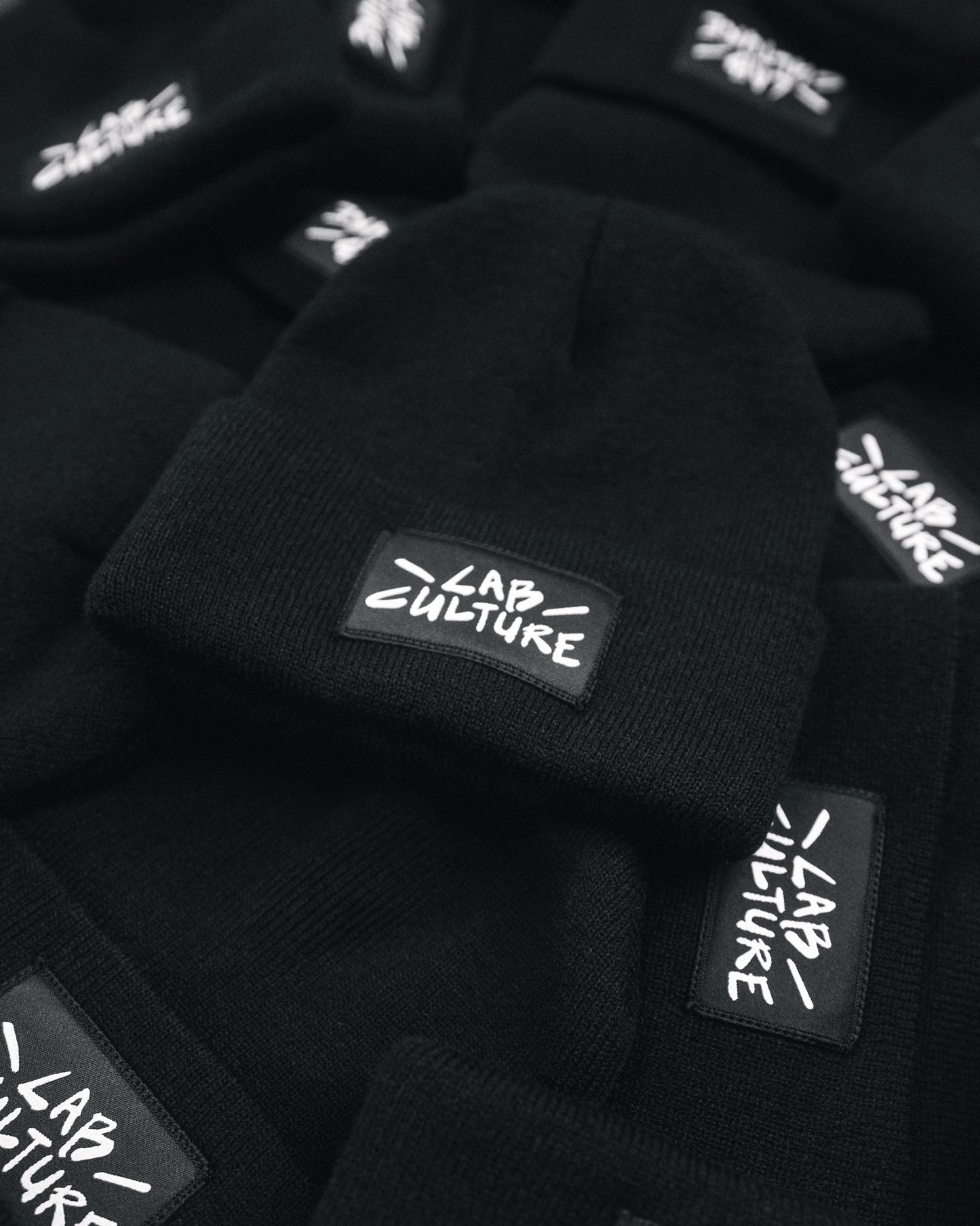 LC BEANIE - BLACK