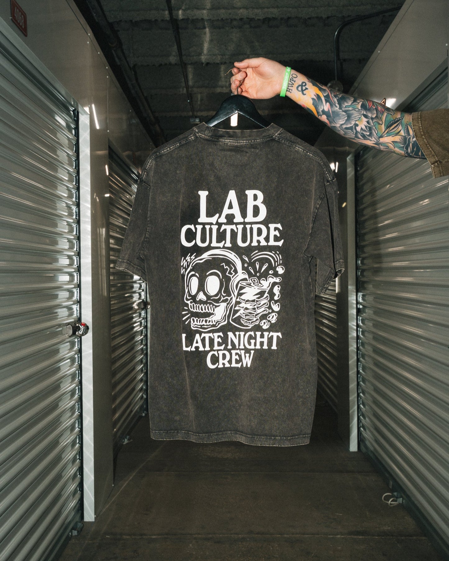 LATE NIGHT CREW TEE